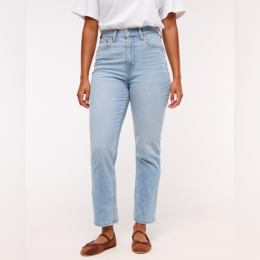 Abercrombie & Fitch ultra high rise ankle straight jeans, raw hem, size 16R